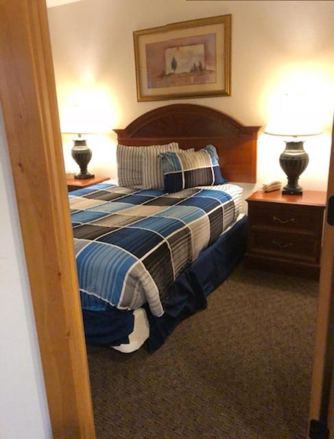 Motel High Country 2*